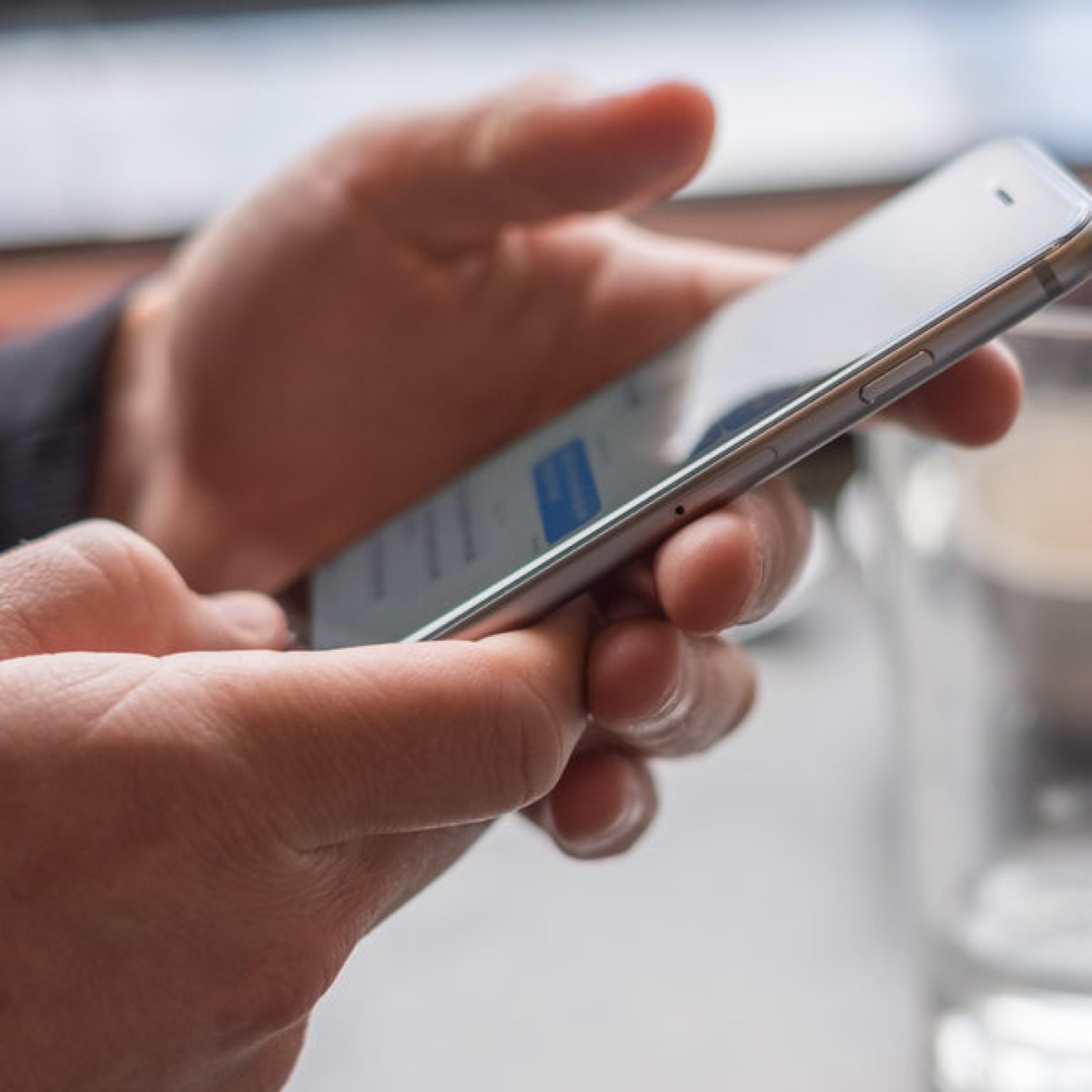 Text This Airline for Customer Support