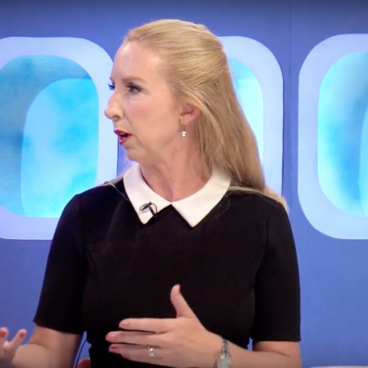 What’s New in Air Travel? with Captain Laura Einsetler What’s New in Air Travel? with Captain Laura Einsetler