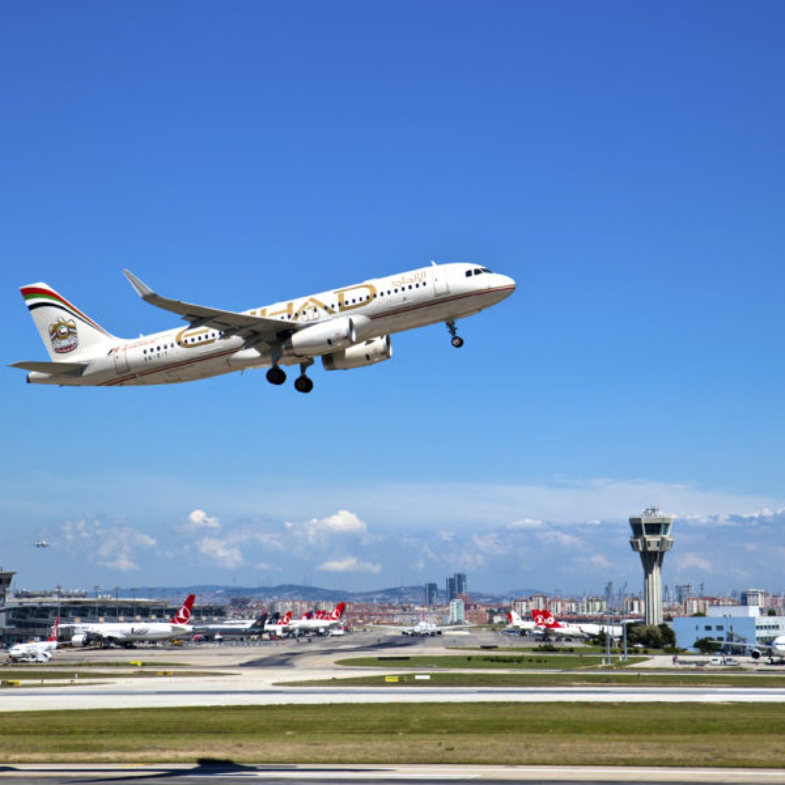 Surprise: Etihad Makes the Save for Airberlin’s Loyalty Program