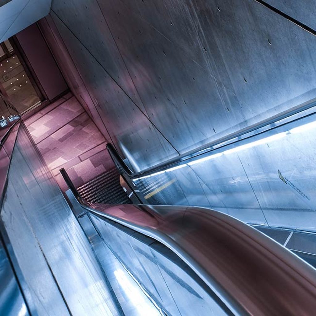 18 Tips for Stress-Free Thanksgiving Travel