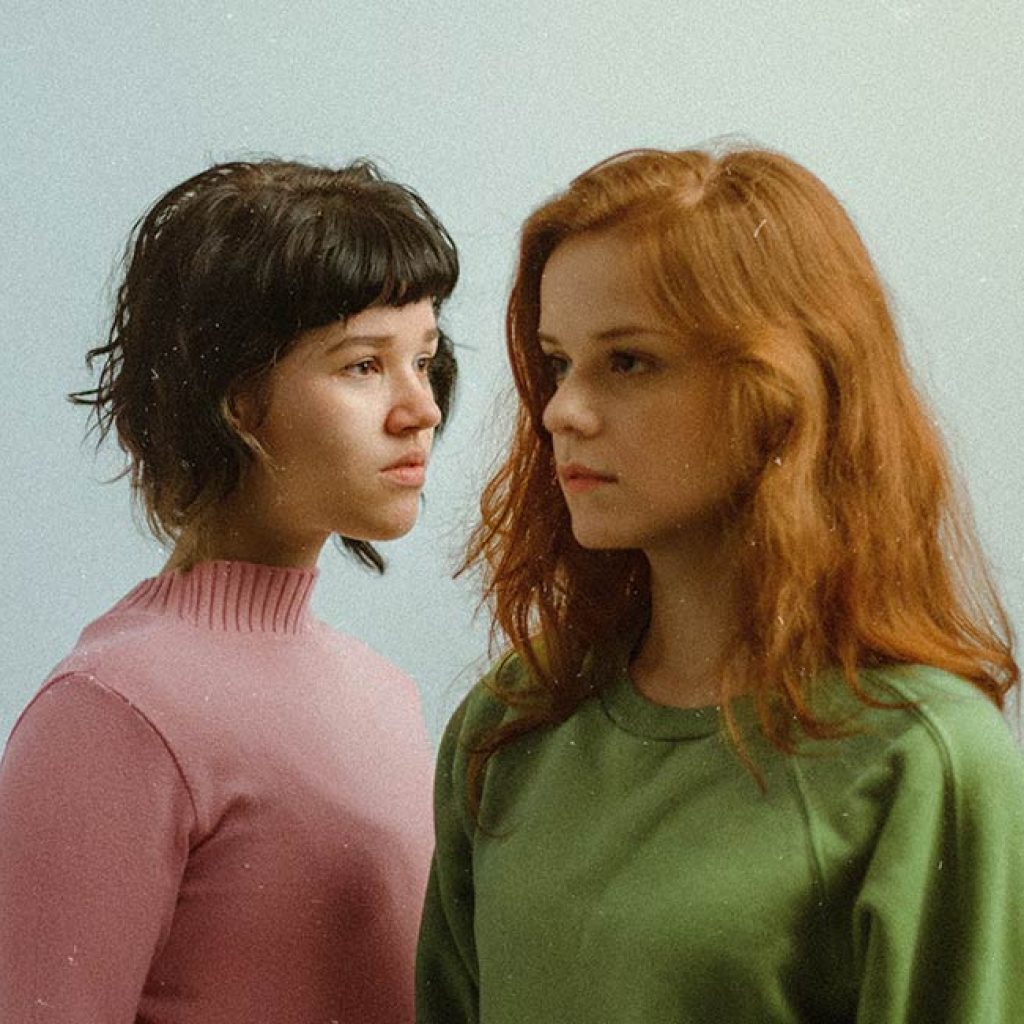 When College Radio Went Mainstream – And 21 Bands That Came With It When College Radio Went Mainstream – And 21 Bands That Came With It