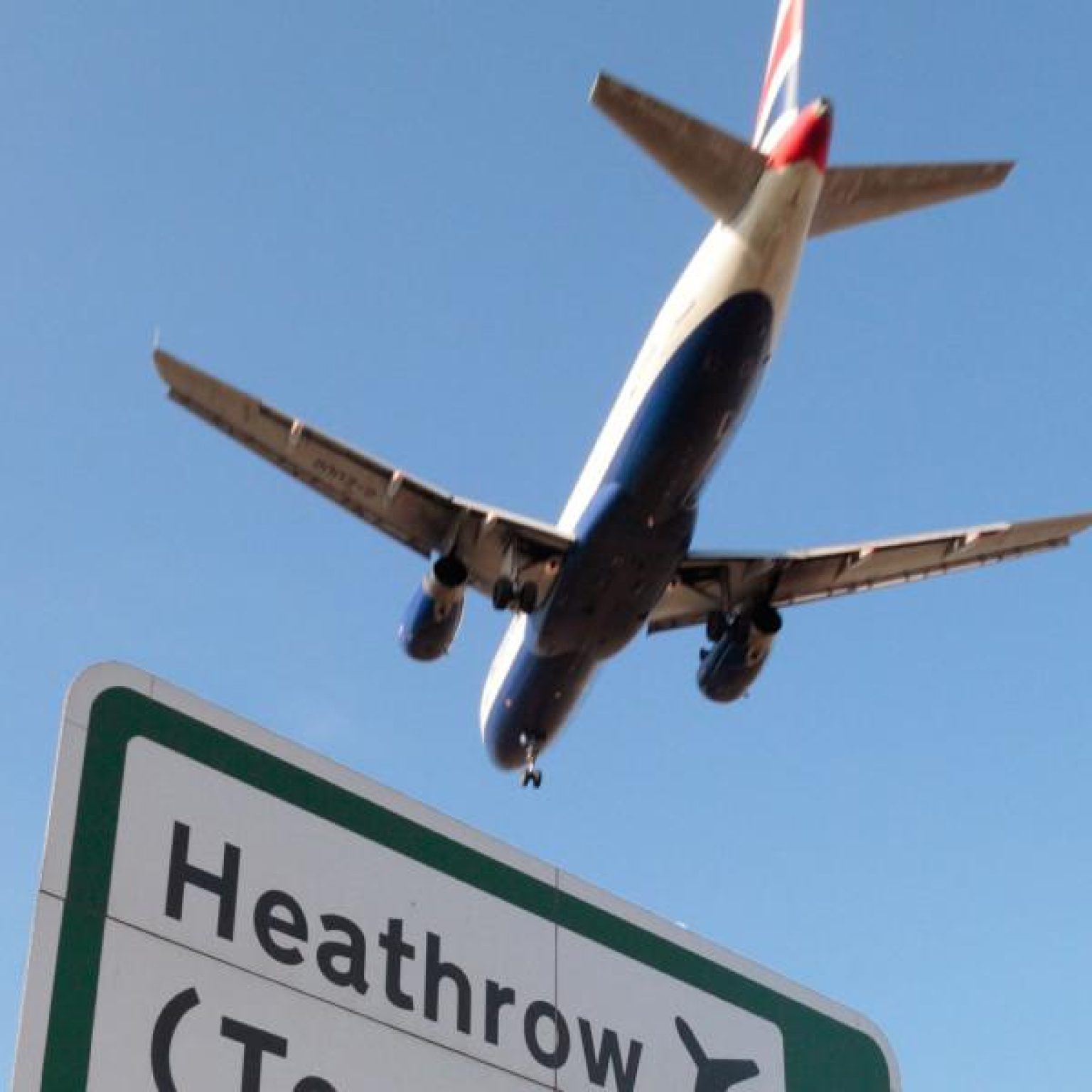 Over 100,000 Passengers Left Stranded as BA Battles Wintry Conditions