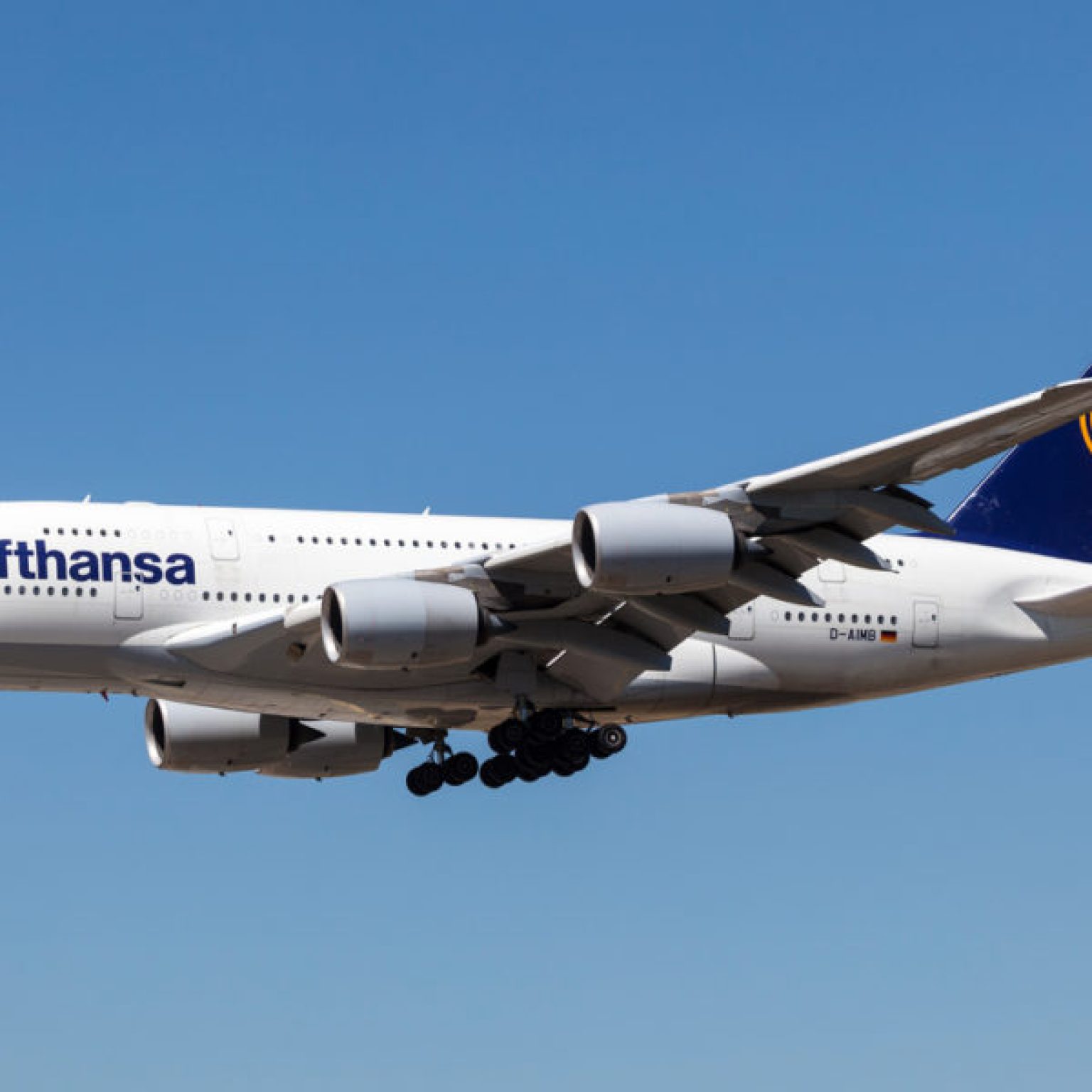 Miles & More, Lufthansa’s Program, to Switch to Revenue-Based Next Year