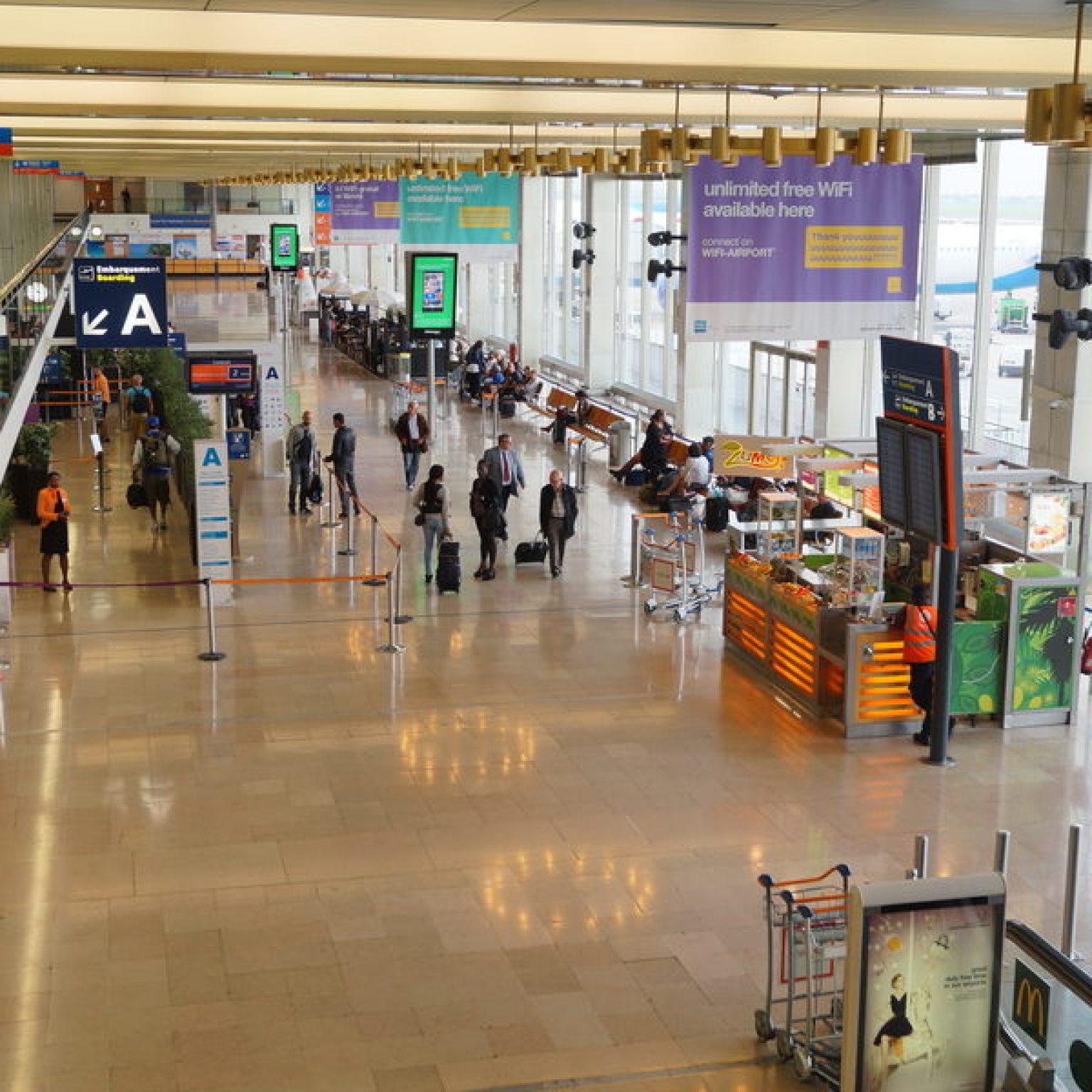 New Budget Airline Offers Crazy-Cheap Paris Flights to U.S. New Budget Airline Offers Crazy-Cheap Paris Flights to U.S.