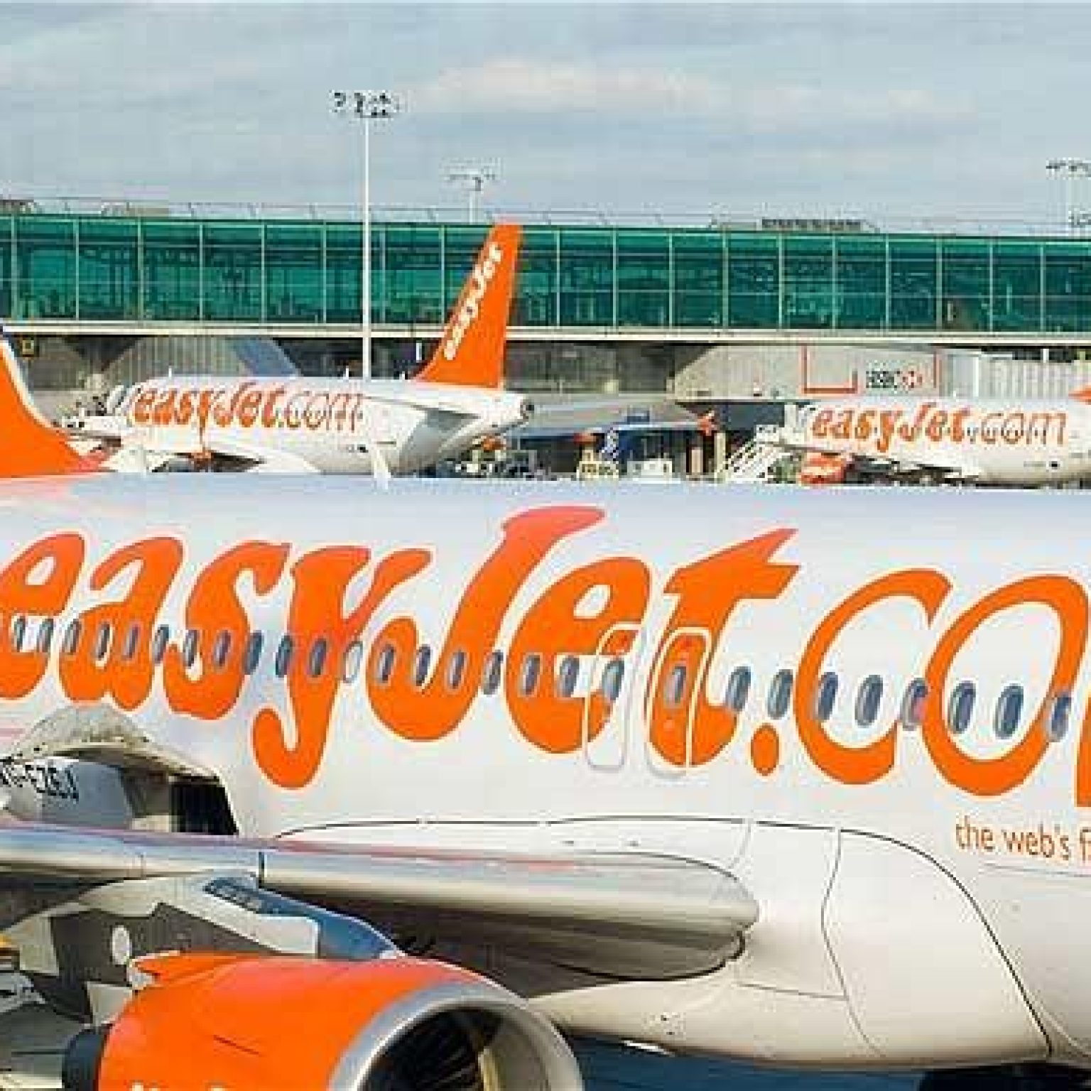 EasyJet Reports Almost 10% Passenger Increase in 2017