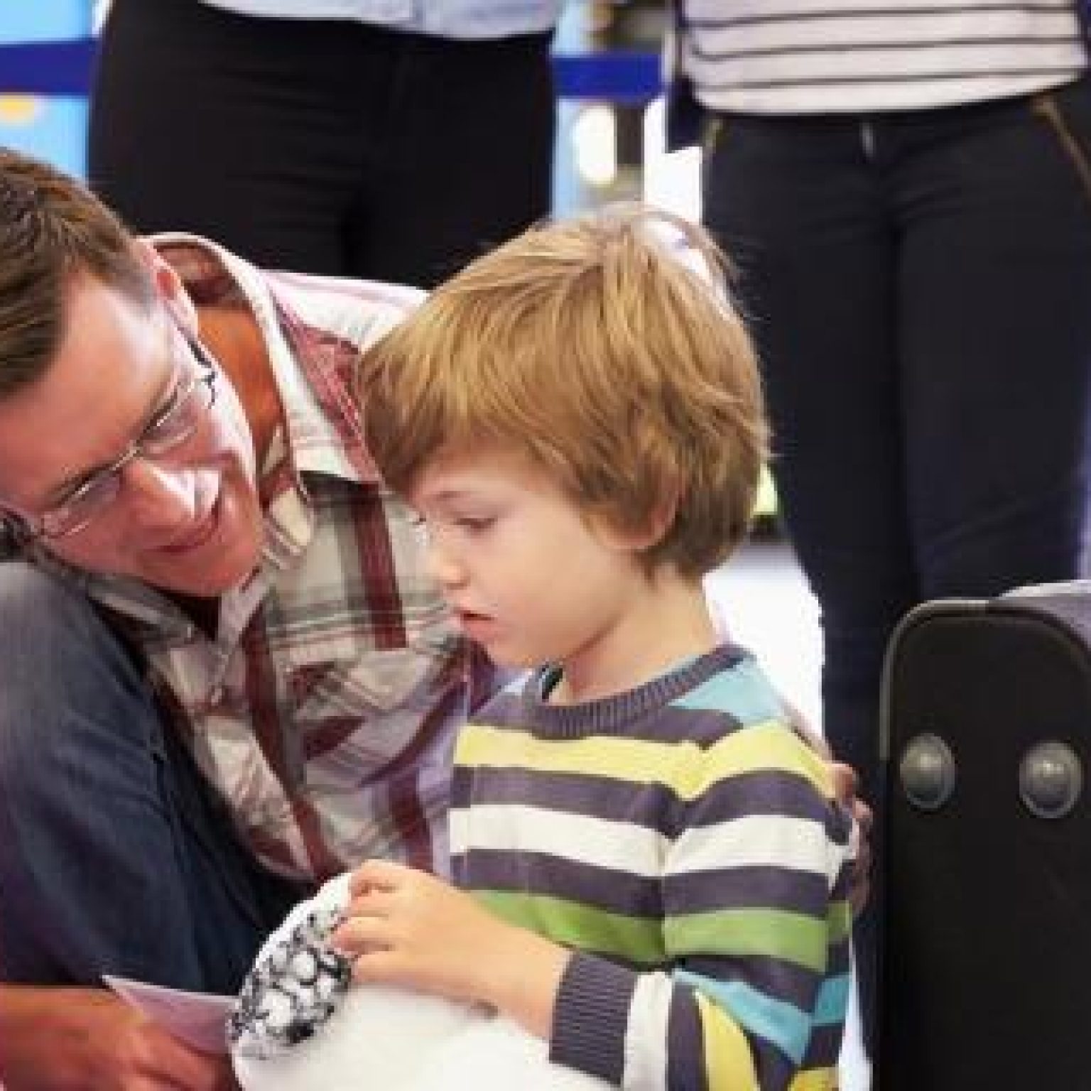 International Airlines Face Investigation for Separating Flyers