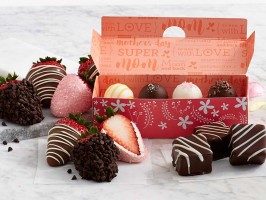 Sharis-Berries-Cheesecake-Bites-&-Cake-Truffles
