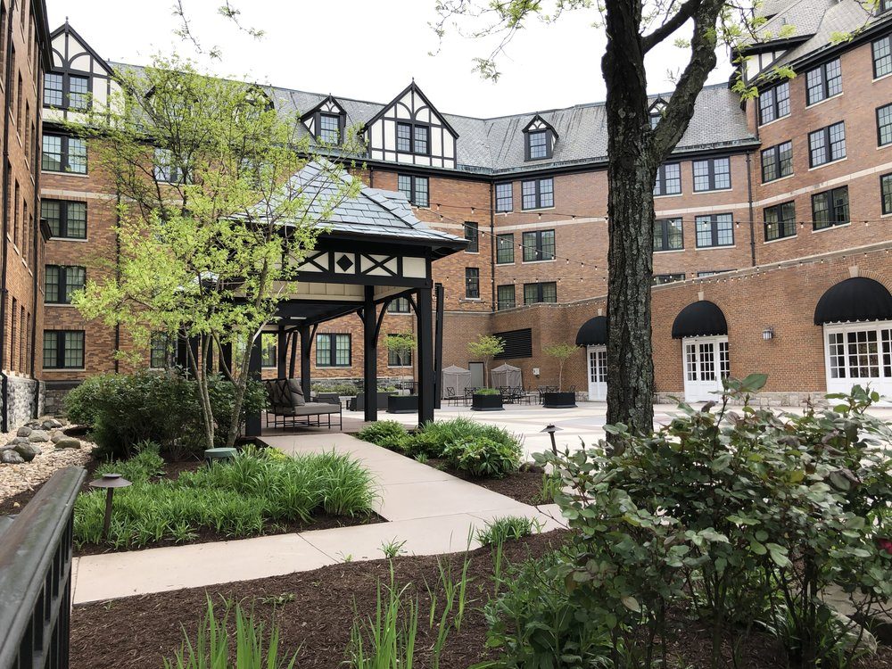 Gazebo Area Hotel Roanoke