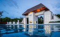 BlueBay Grand Esmeralda