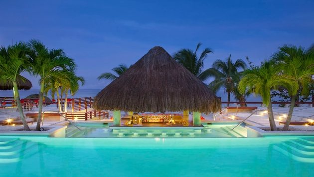 Symphony of the Seas' Flowrider