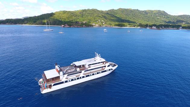 M/Y Pegasos in the Seychelles