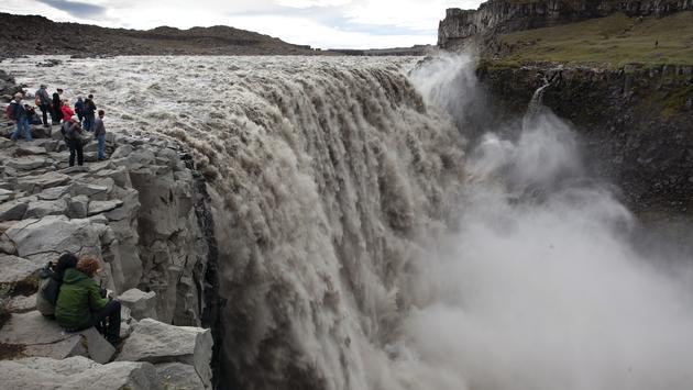 Icelandic Waterfall Icelandic Waterfall