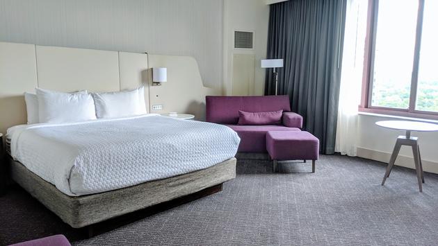 WorkLife King Guestroom at the Crown Plaza Ravinia in Atlanta, Georgia