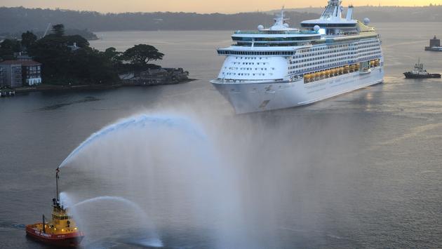 Voyager of the Seas Voyager of the Seas, Cruise ship, australia