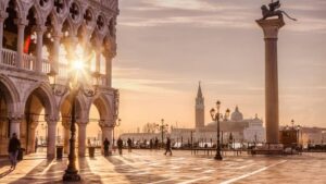 Italy COVID Restrictions