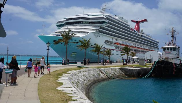 Carnival Sunrise in Bermuda