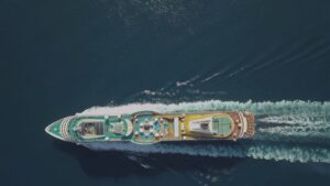 vaccinated cruise passengers