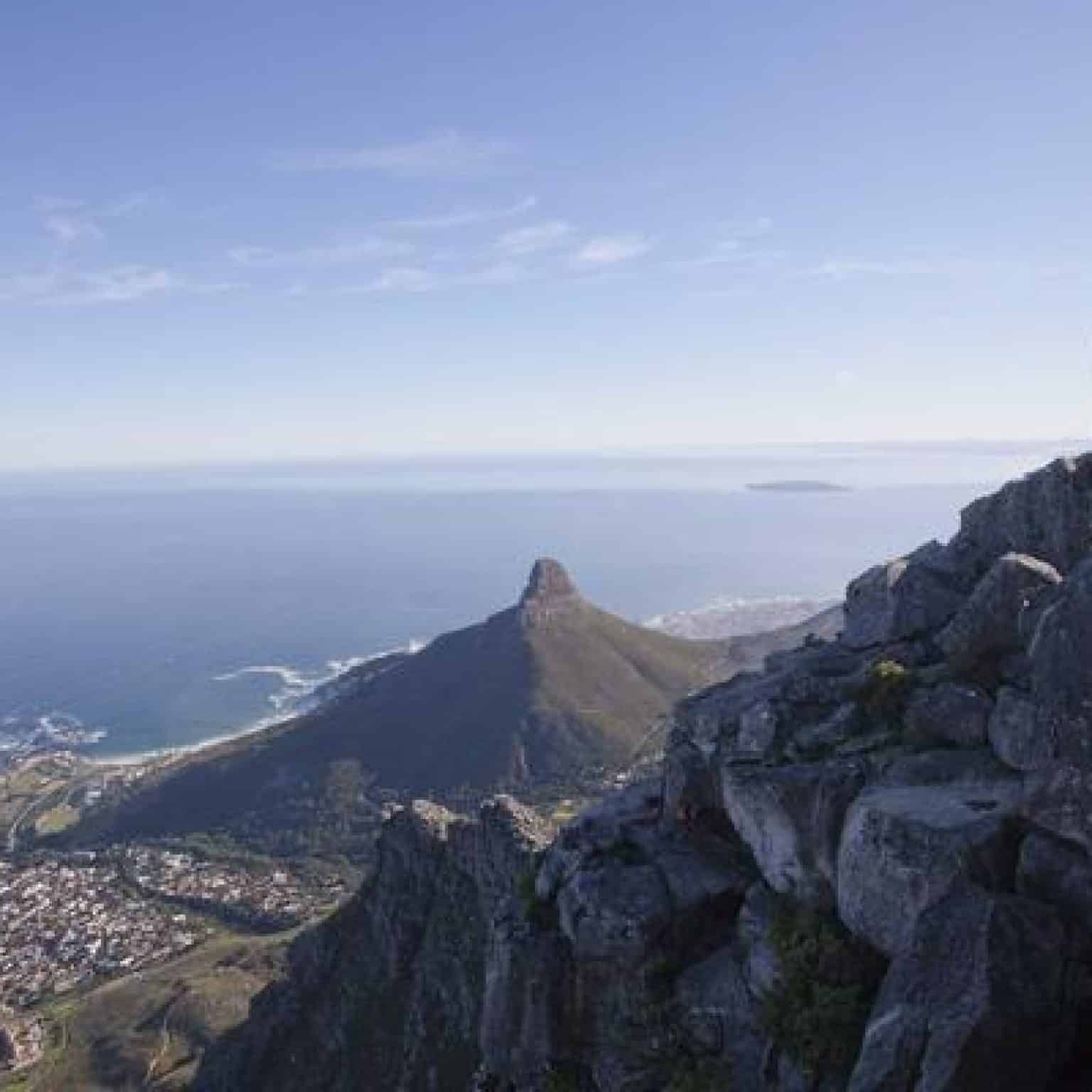 South Africa Says Tourism Will Suffer Due to Omicron Travel Bans