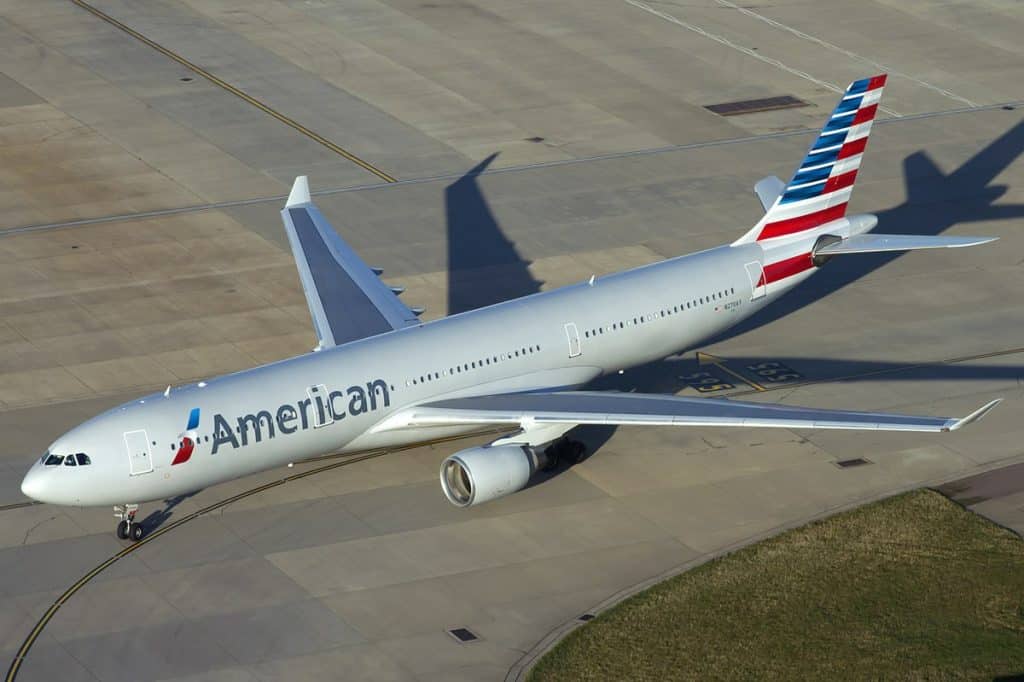American Airlines delays implementation