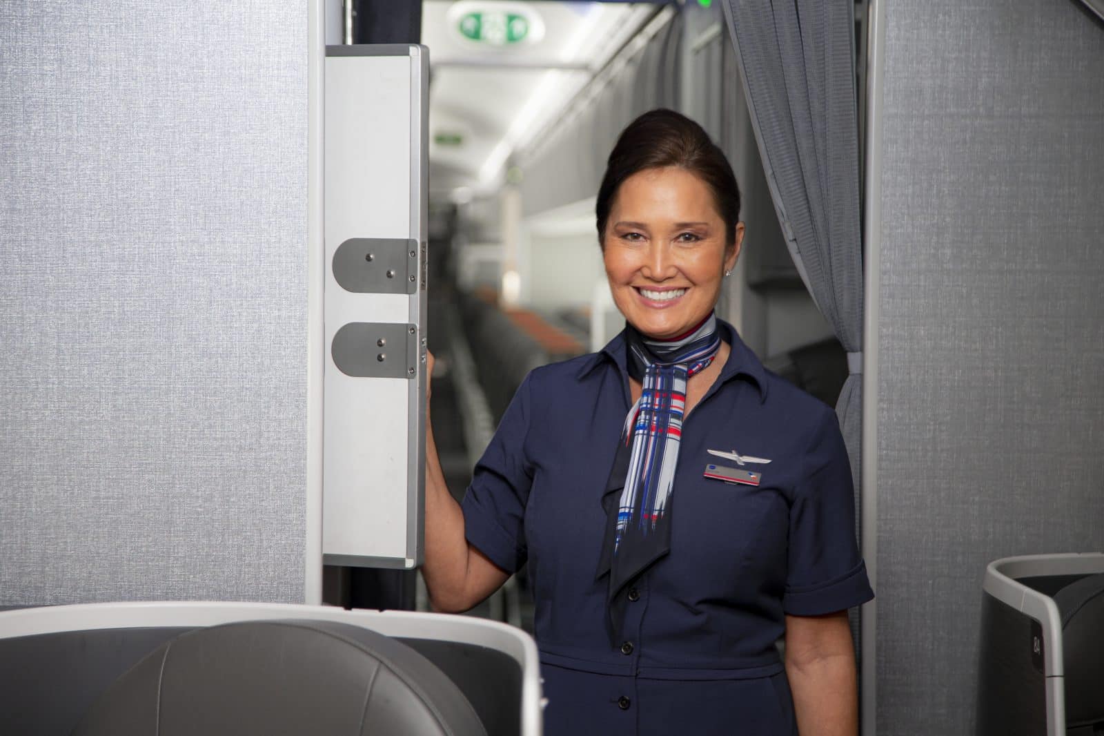 which-airlines-hire-flight-attendants-at-20-rover-tip