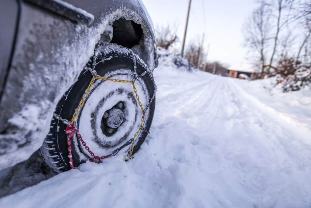 Drivers stranded in snowstorm