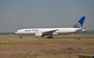 United Airlines Boeing 777-200