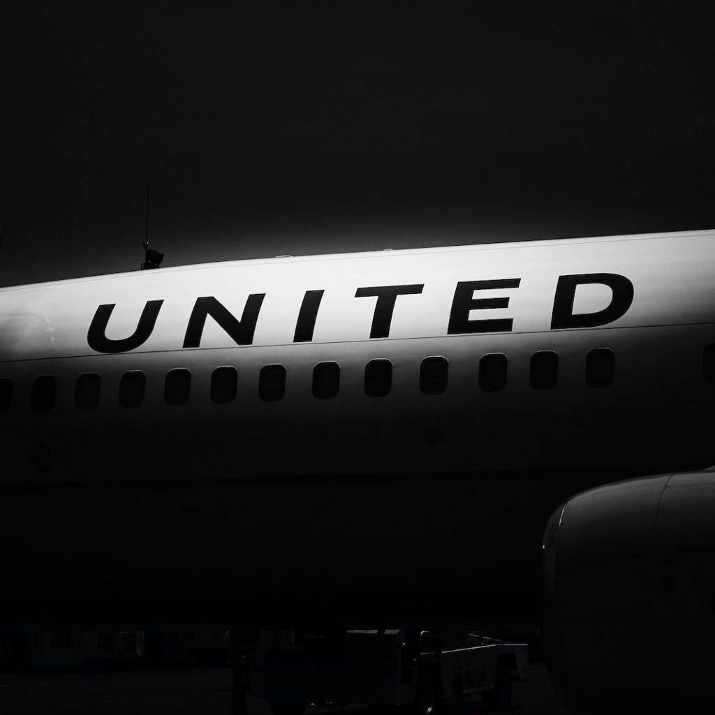 united agrees to pay $30 million after a quadriplegic man went into coma as he was wheeled off the plane