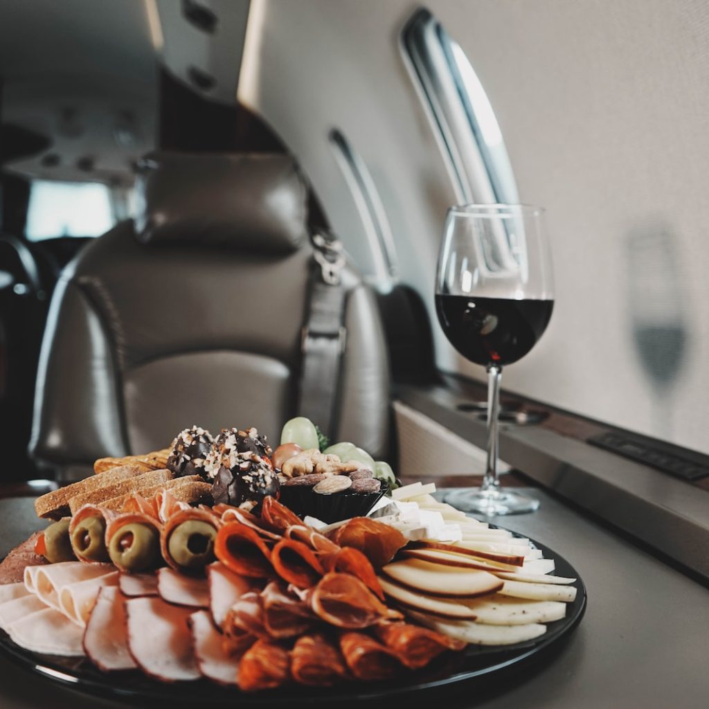 Should airlines monitor food being brought onboard?