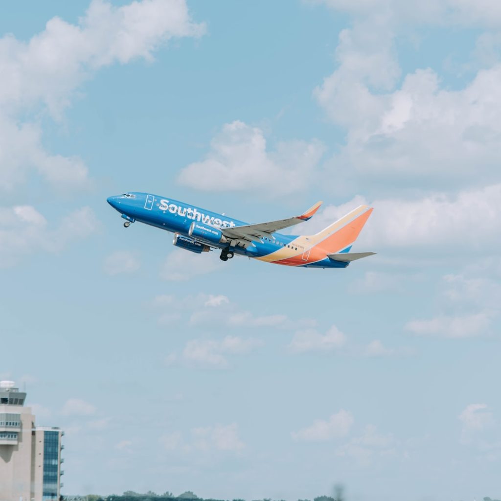 Sotthwest Airlines deals with resume washing
