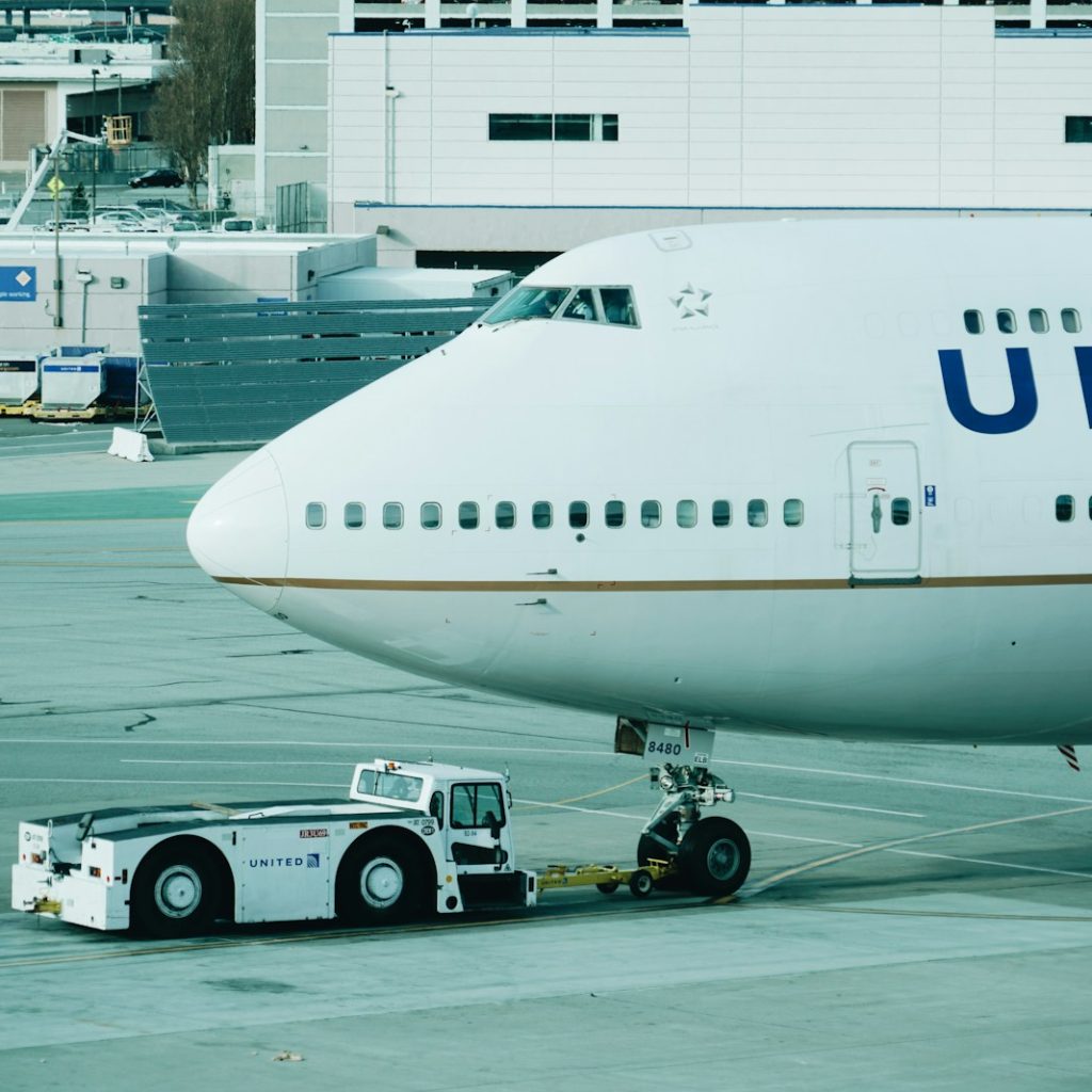 united airlines flight diverts to Maine because of two intoxicated passengers