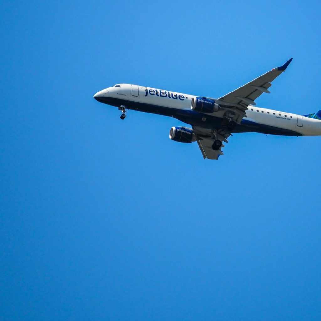 Jetblue flight delays