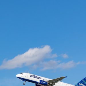 Jetblue expands in Fort Lauderdale