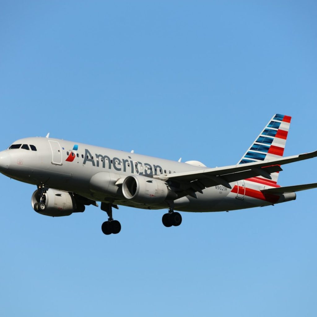American Airline passenger who was duct-taped has no recollection of his midflight outburst