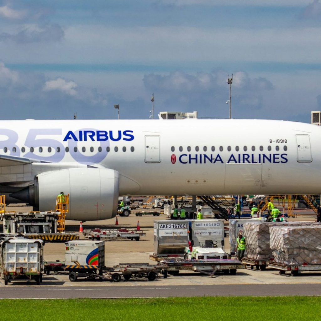 China proposing more flights to and from US
