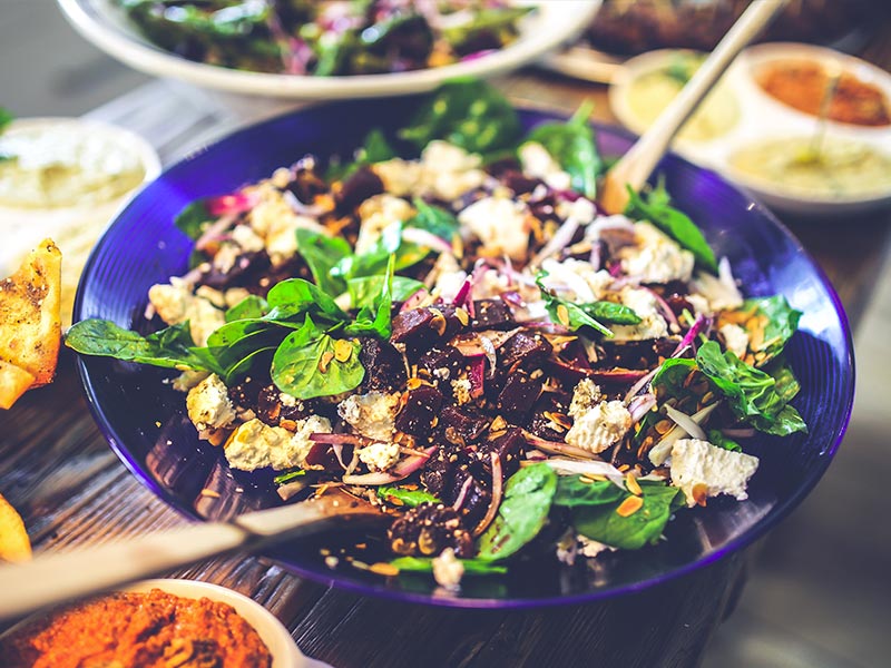 Carolyn O’Neil Helps Us Eat Right, Bite by Bite! Carolyn O’Neil Helps Us Eat Right, Bite by Bite!